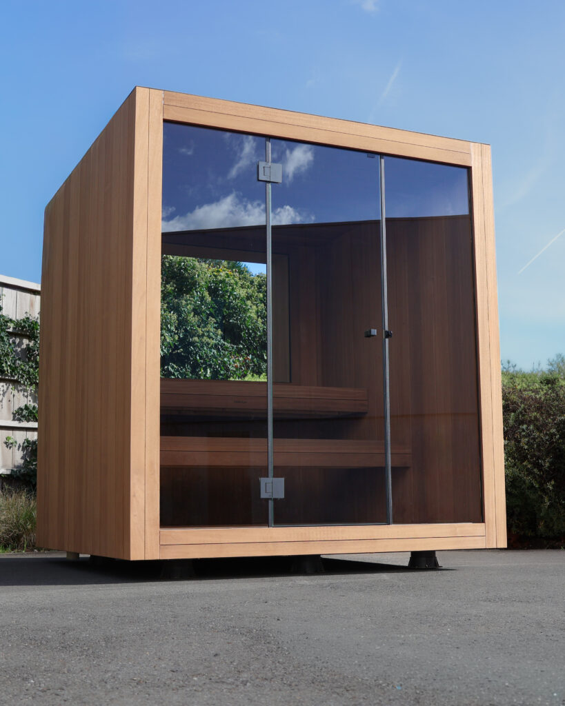 PUU KUUBI Sauna going to USA